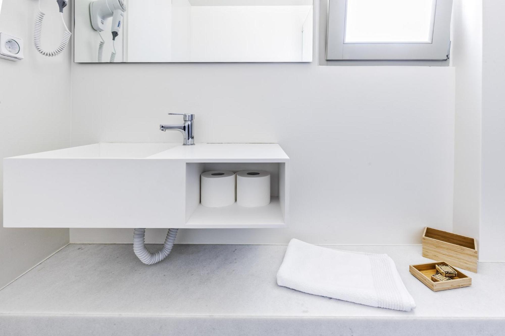 Paralos Lodging Szhinúsza Kültér fotó