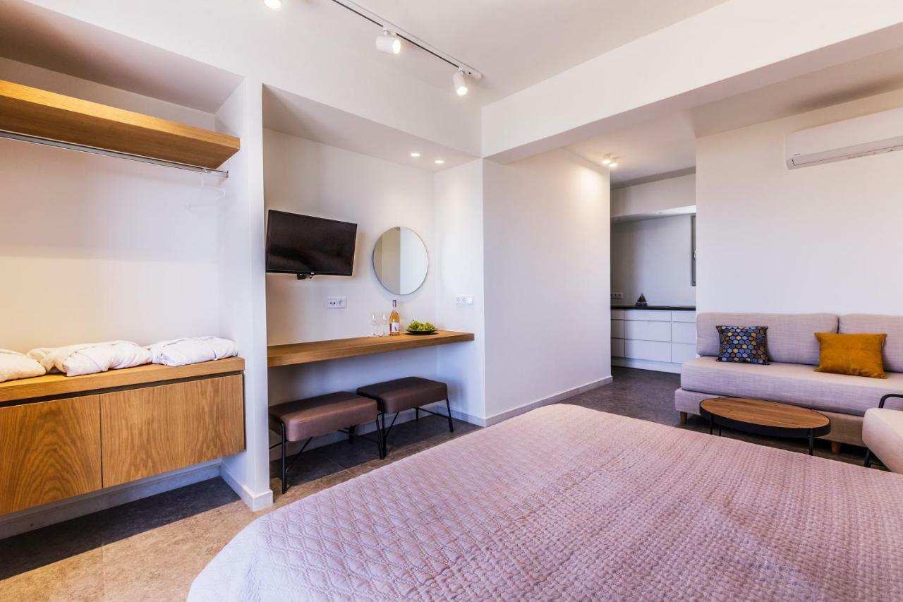Paralos Lodging Szhinúsza Kültér fotó