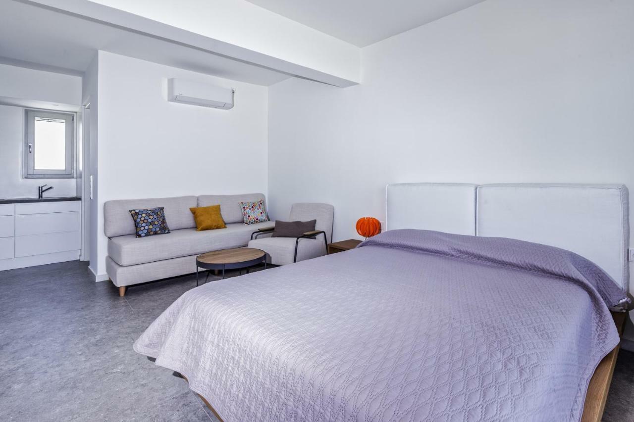 Paralos Lodging Szhinúsza Kültér fotó